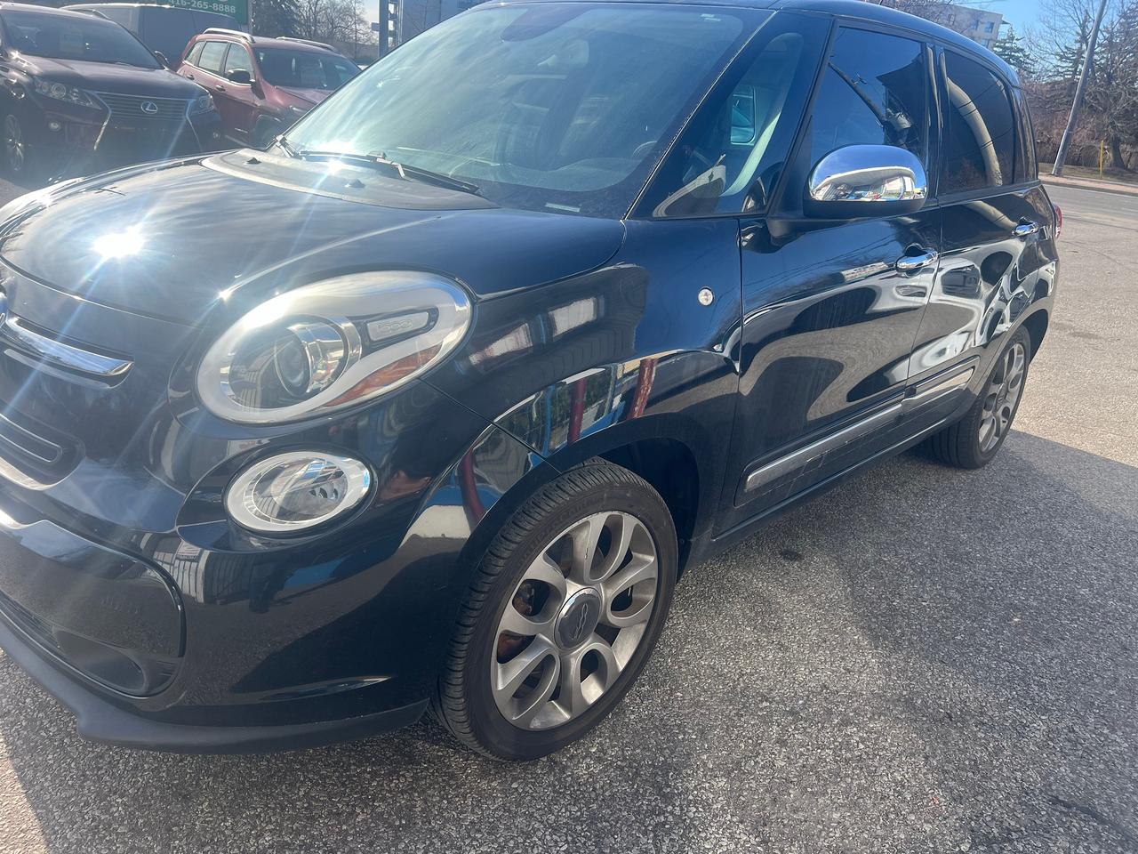 2015 Fiat 500L Lounge Photo