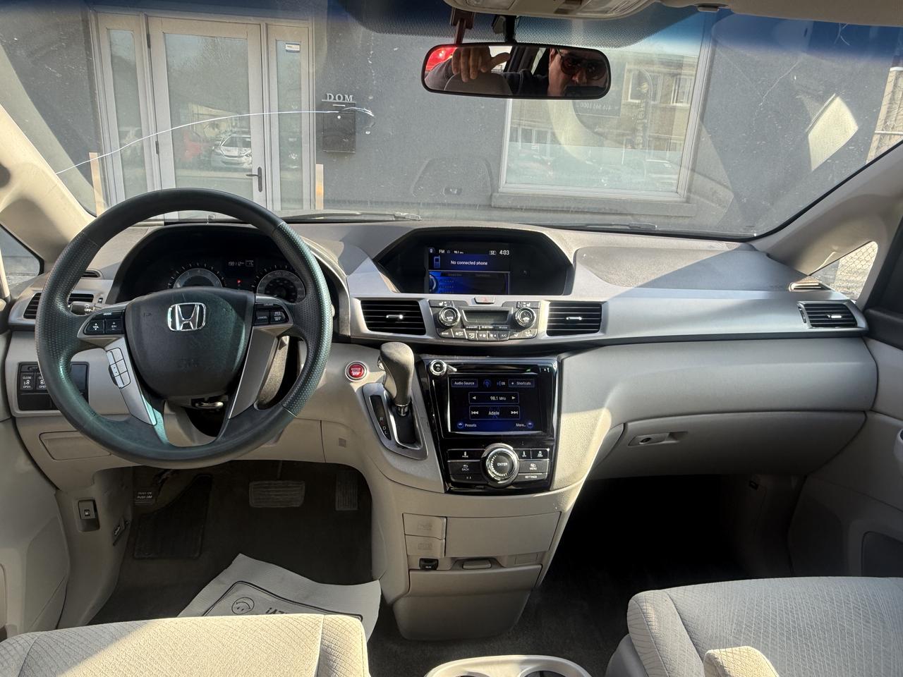 2015 Honda Odyssey EX Photo