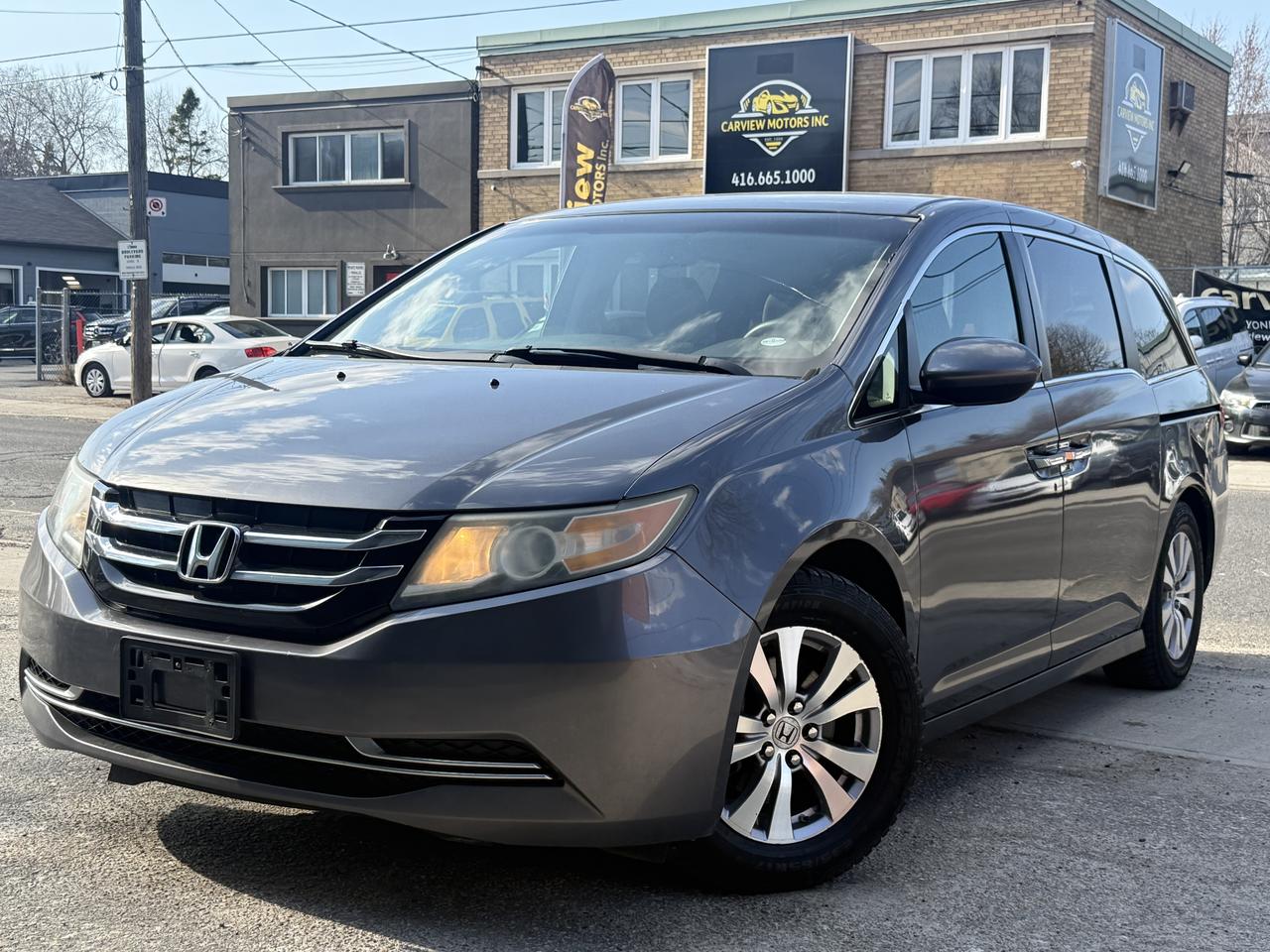 2015 Honda Odyssey EX Photo