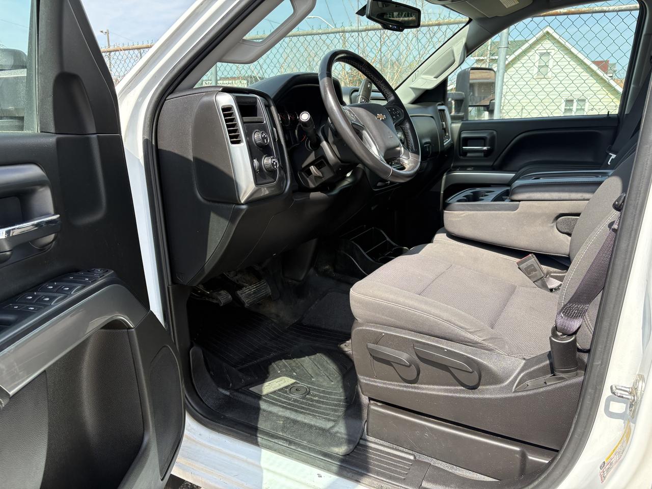 2016 Chevrolet Silverado 2500 LT Photo