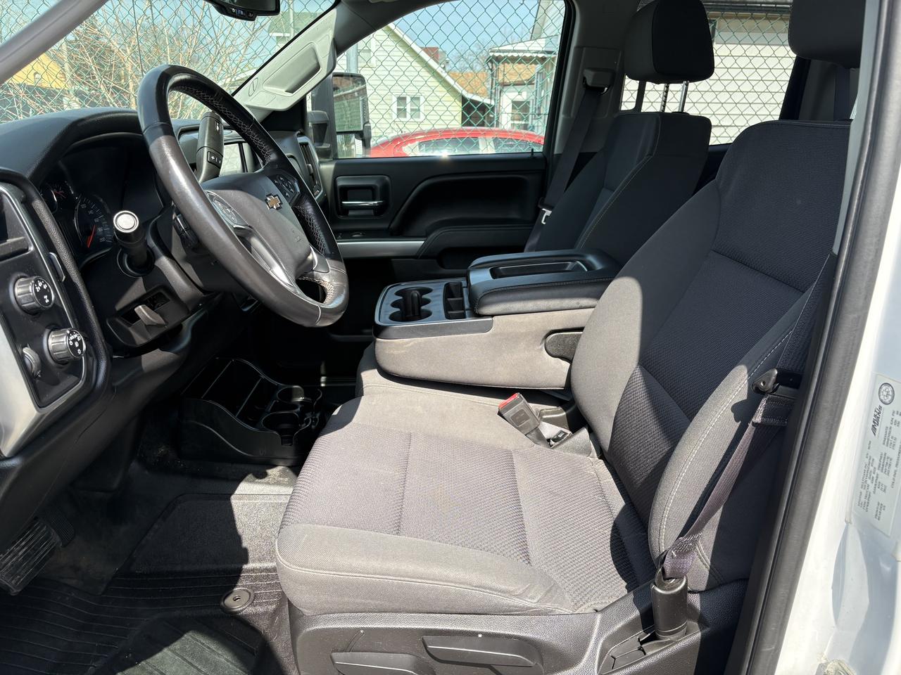 2016 Chevrolet Silverado 2500 LT Photo