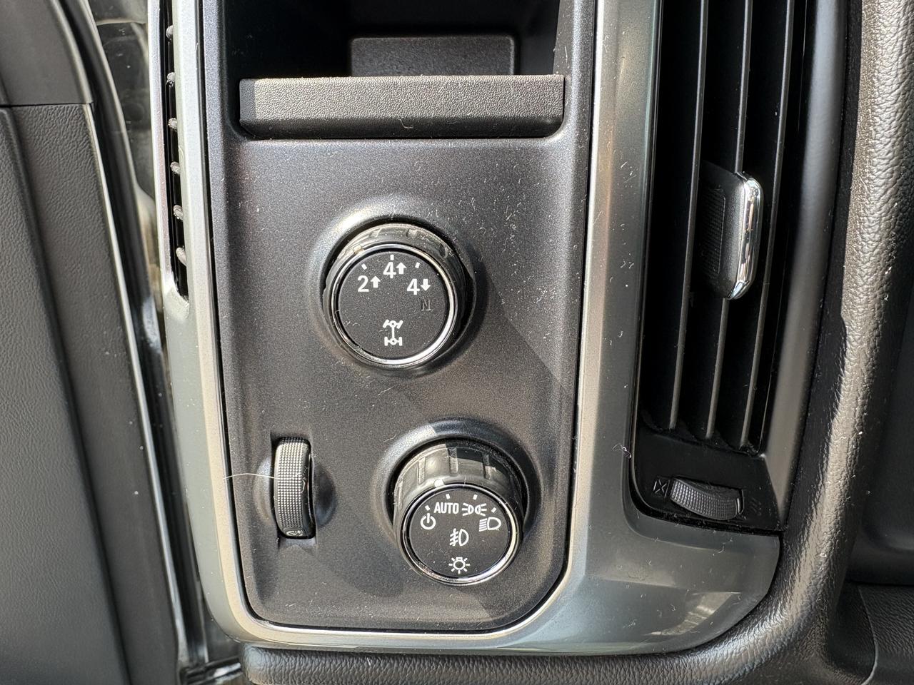 2016 Chevrolet Silverado 2500 LT Photo