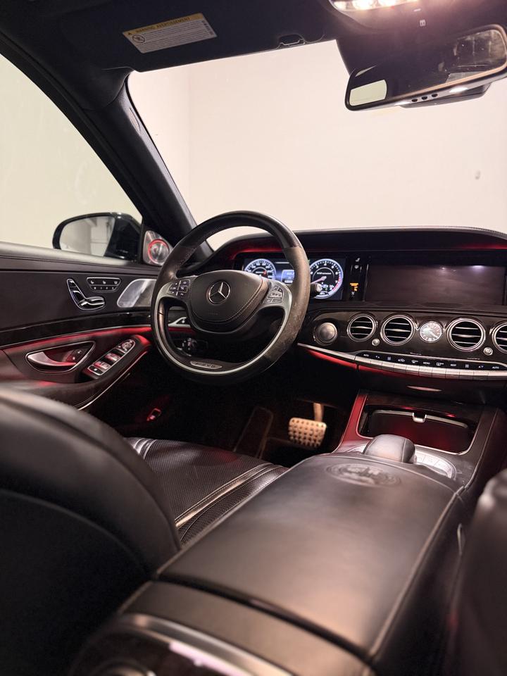 2014 Mercedes-Benz S63 S 63 AMG Photo
