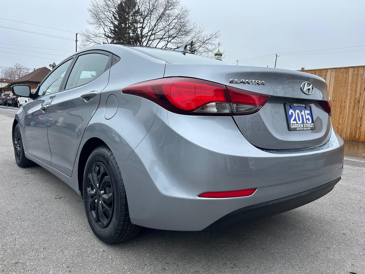 2015 Hyundai Elantra GL Photo