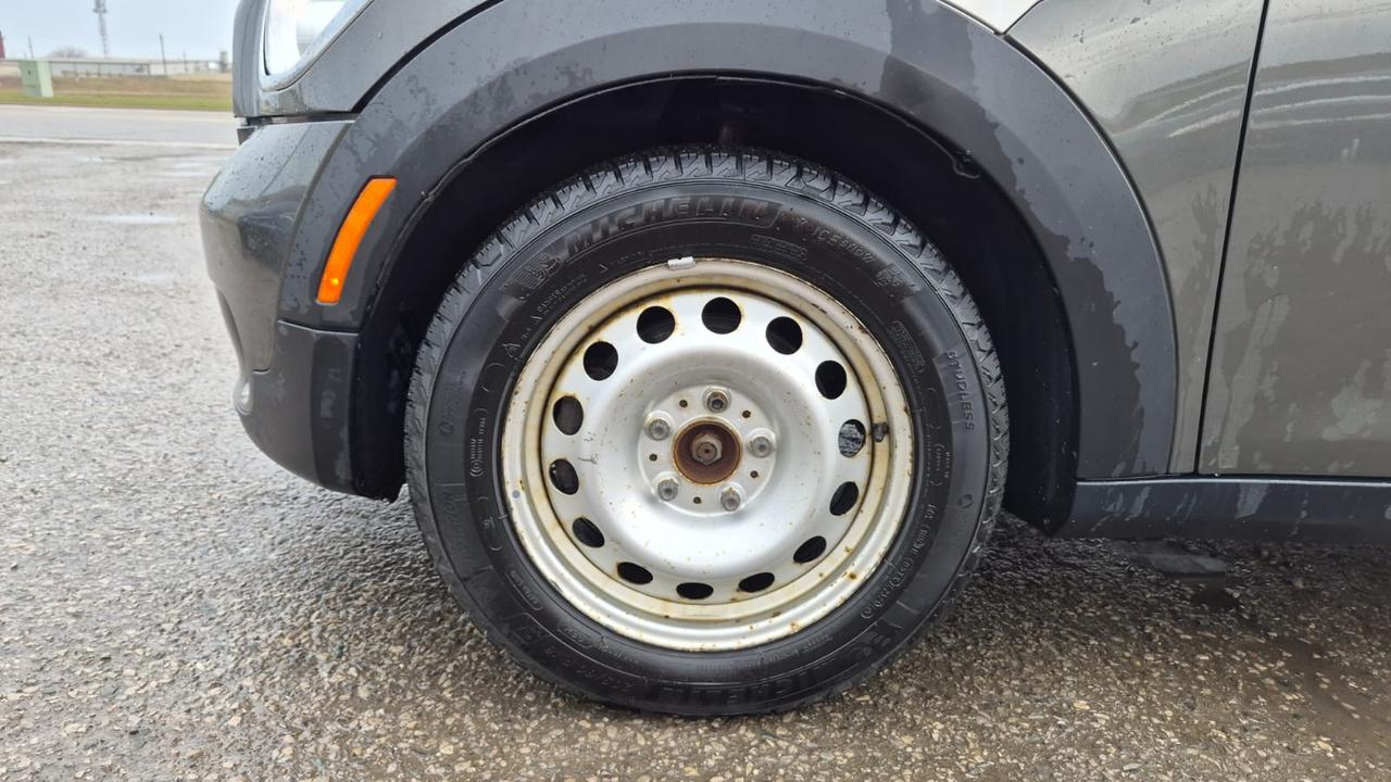 2013 MINI Cooper Countryman AS IS SPECIAL, RUNS DRIVES, AS IS Photo