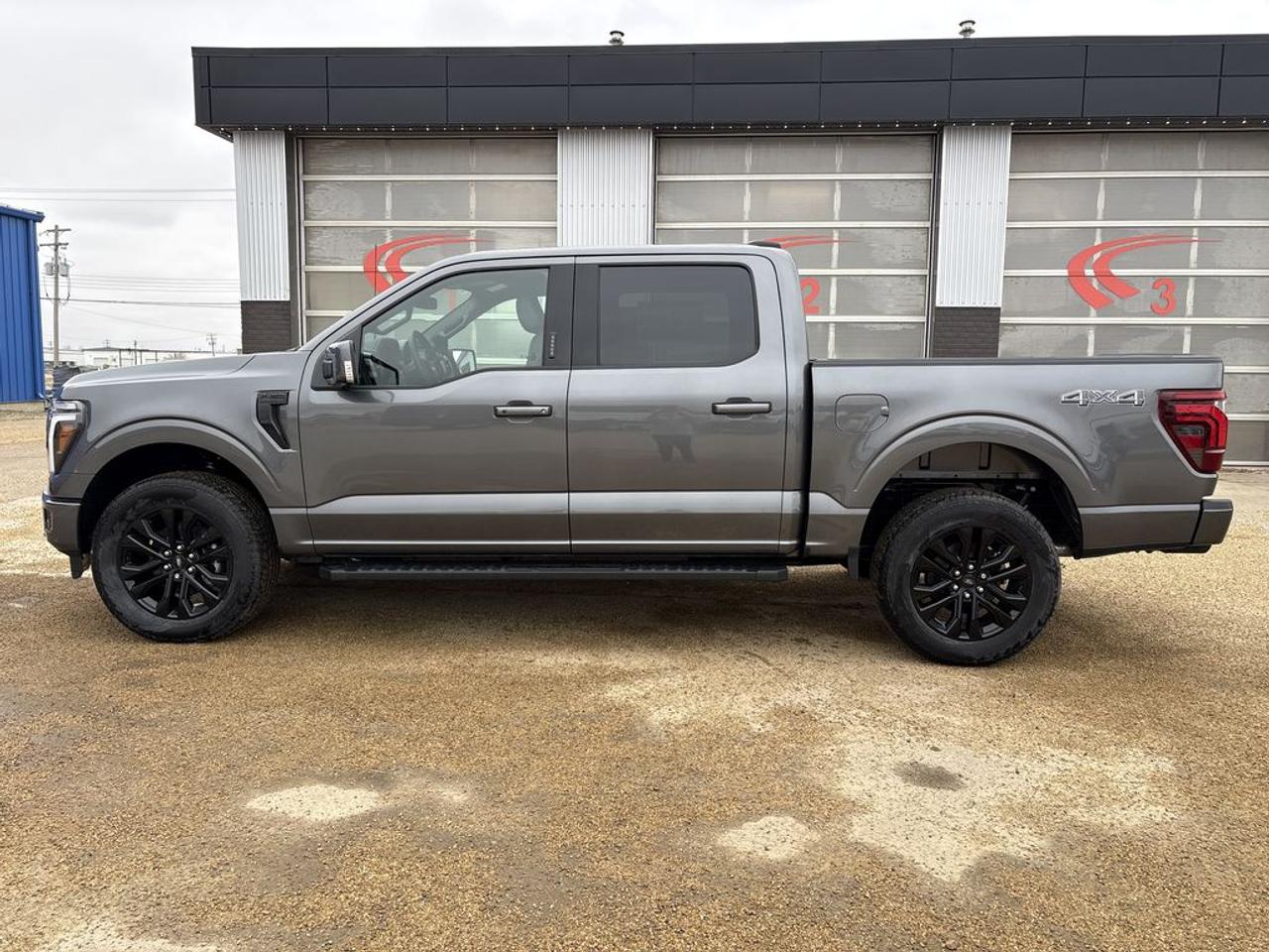 2026 Ford F-150 LARIAT 5.5' Box 501A Photo3