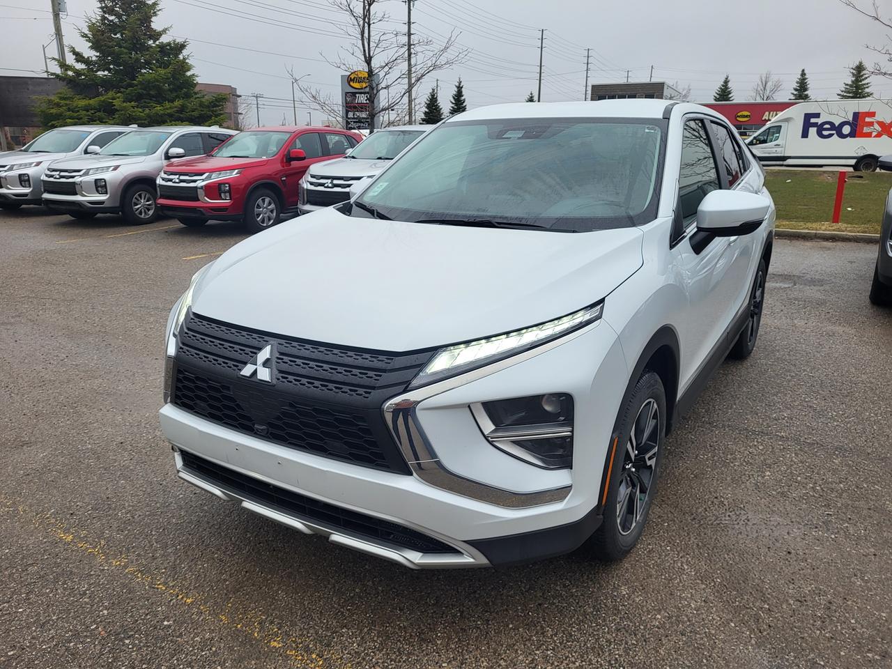Used 2023 Mitsubishi Eclipse Cross SE for sale in Barrie, ON