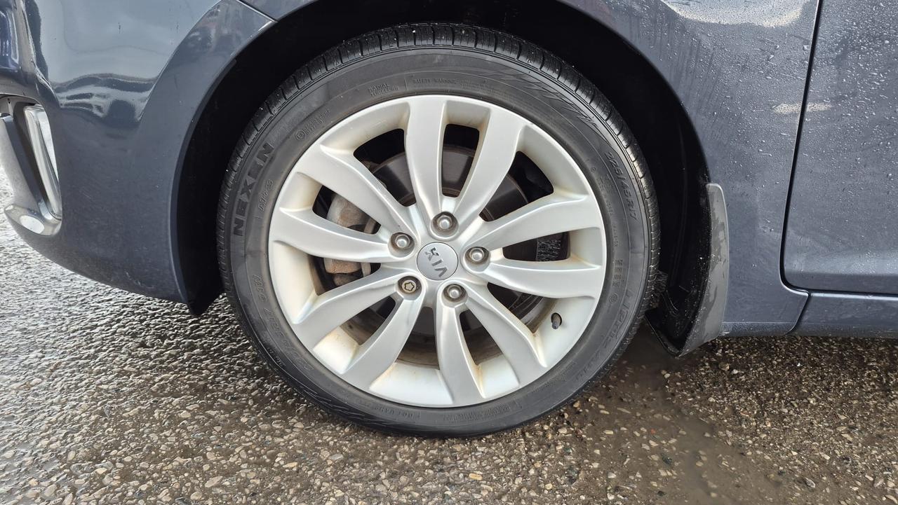 2014 Kia Rondo EX, AUTO, LOW KMS, ONLY 59KMS, LEATHER, CERTIFIED Photo