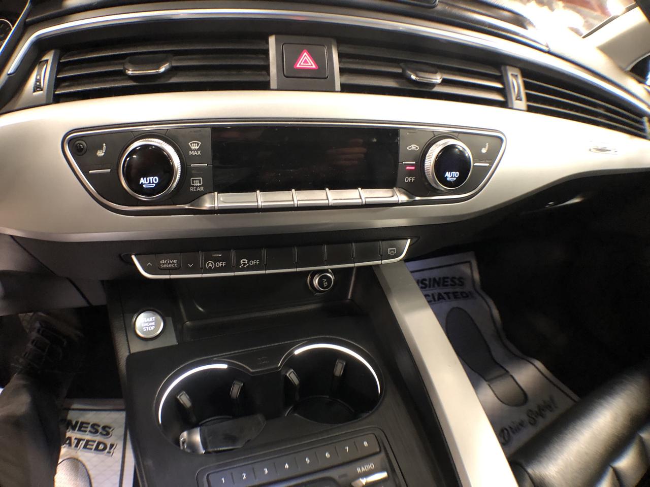 2017 Audi A4 KOMFORT AWD LEATHER P/SUNROOF P/START Photo