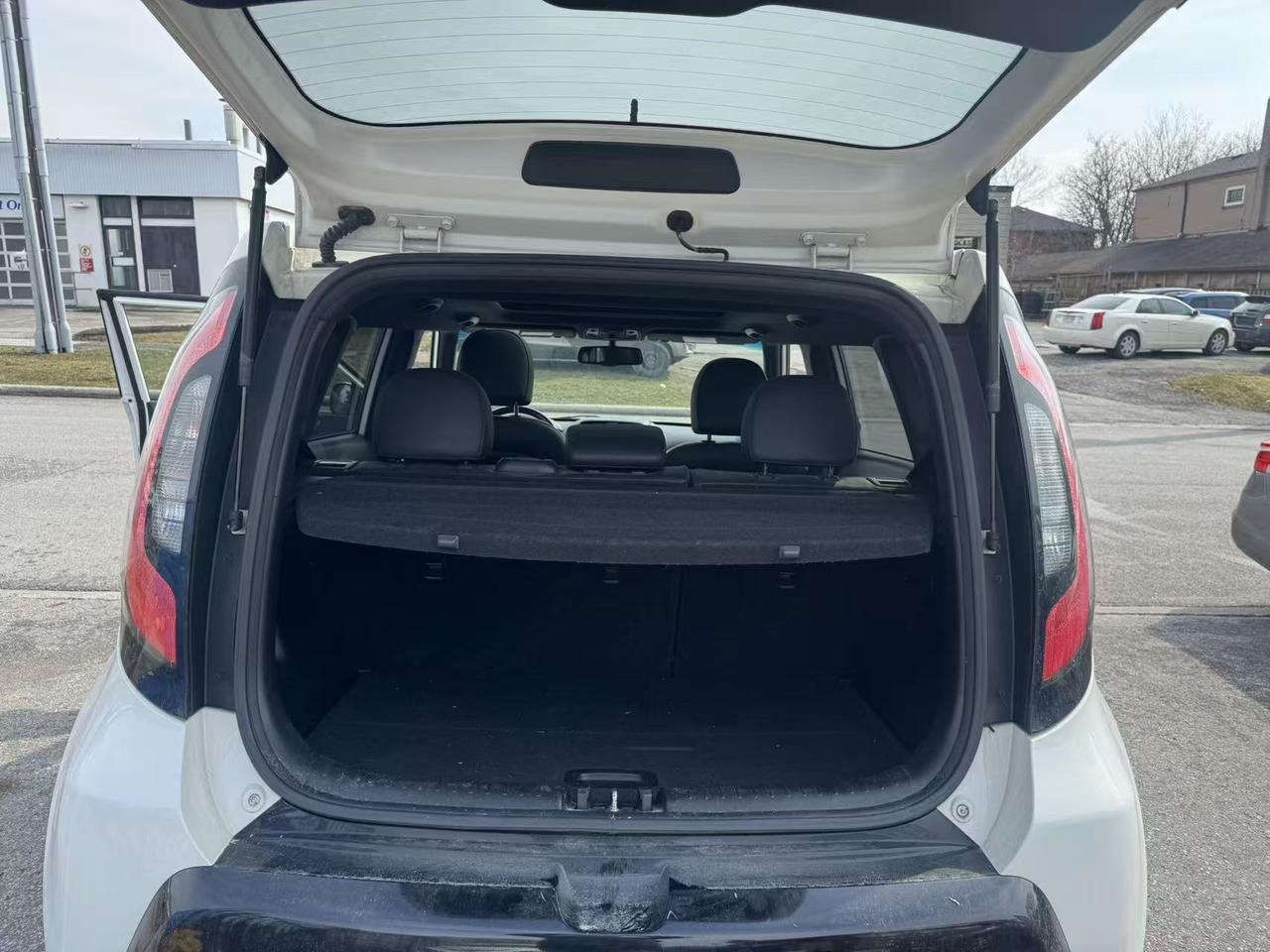 2015 Kia Soul 5DR WGN AUTO SX LUXURY Photo