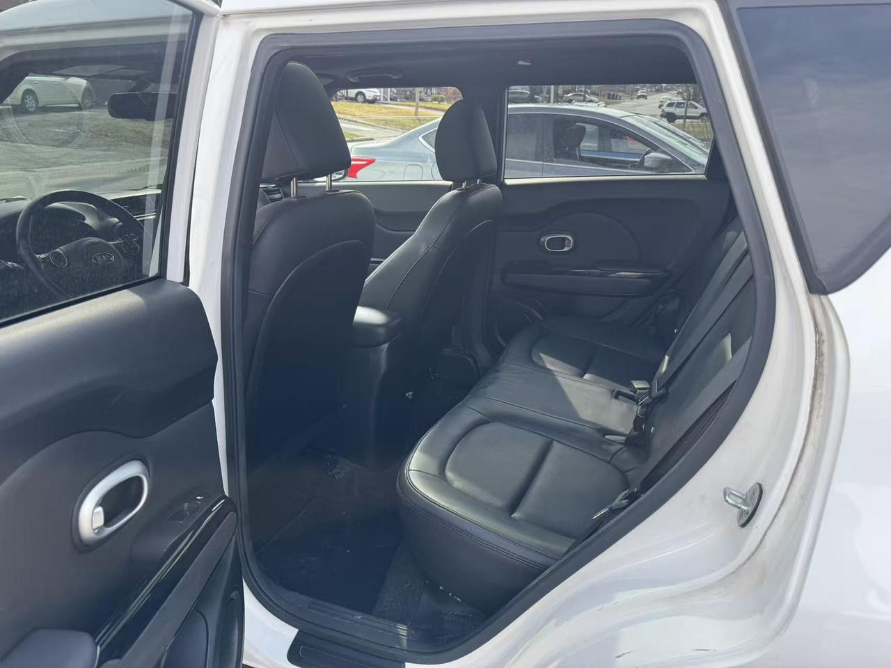 2015 Kia Soul 5DR WGN AUTO SX LUXURY Photo