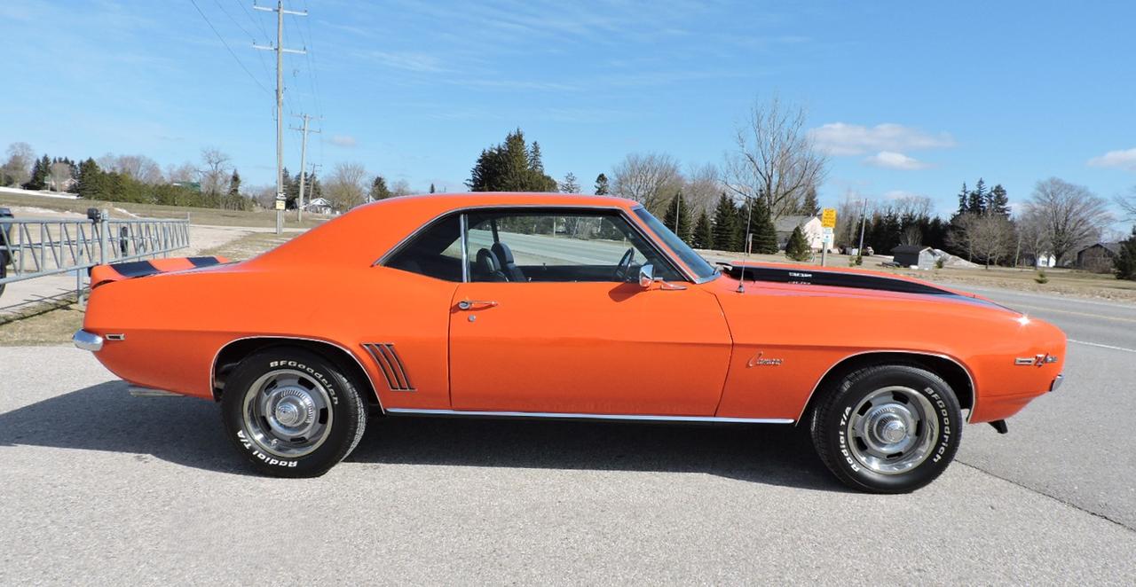 1969 Chevrolet Camaro 350 CI 4 Speed Southern USA Car Z28 Clone Photo4