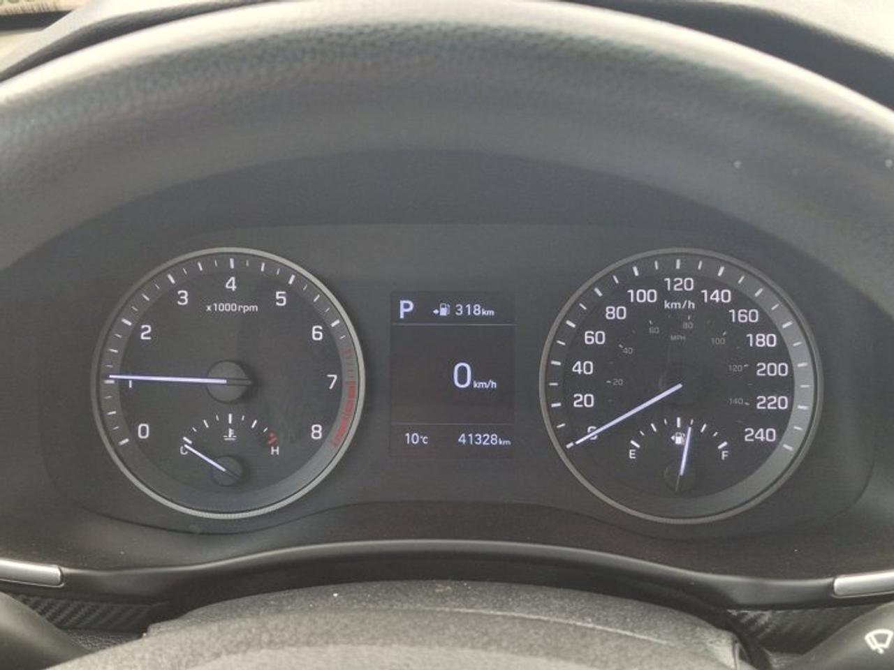 2019 Hyundai Tucson Essential | Safety Pkg | Heated Seats | CarPlay + Android | Rear Camera | and More ! Photo2
