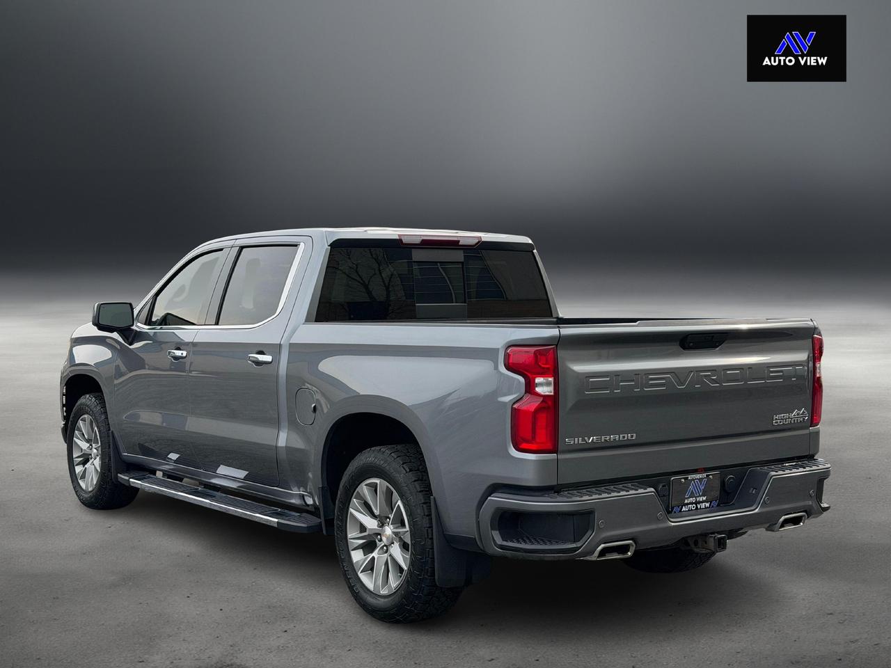 2022 Chevrolet Silverado 1500 High Country **FULLY LOADED**CLEAN CARFAX** Photo