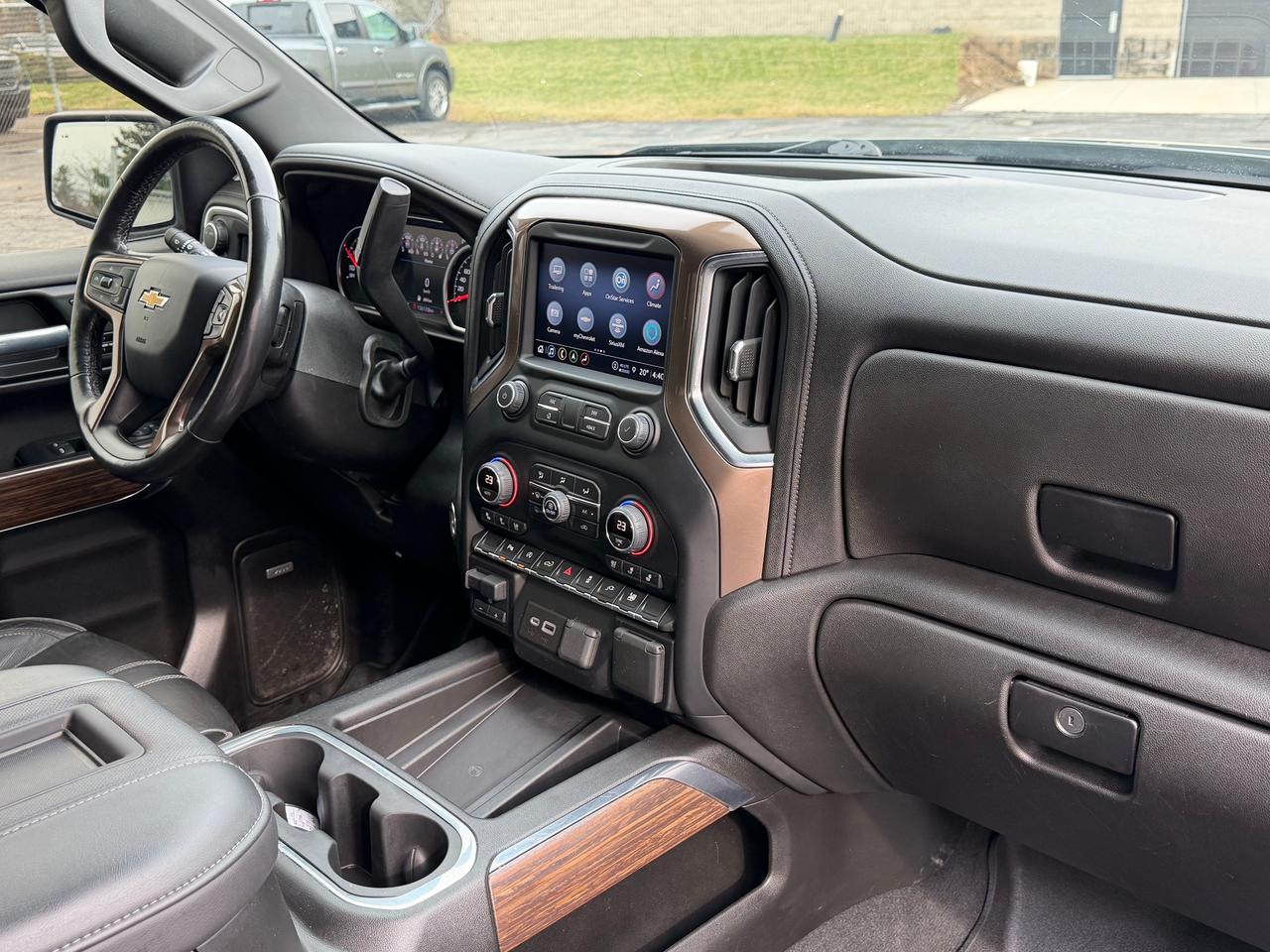 2022 Chevrolet Silverado 1500 High Country **FULLY LOADED**CLEAN CARFAX** Photo