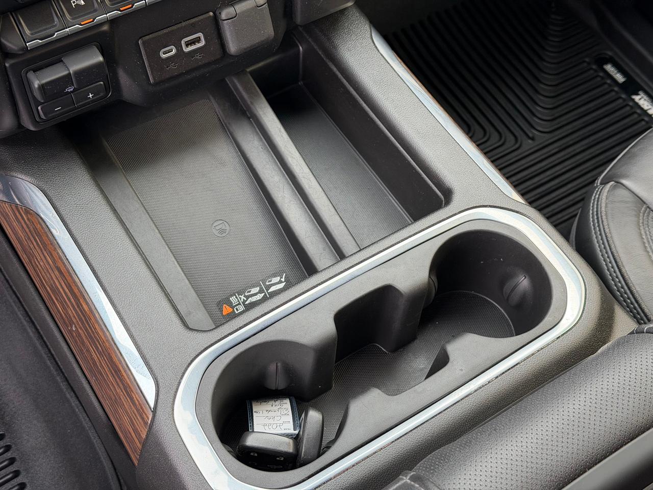 2022 Chevrolet Silverado 1500 High Country **FULLY LOADED**CLEAN CARFAX** Photo