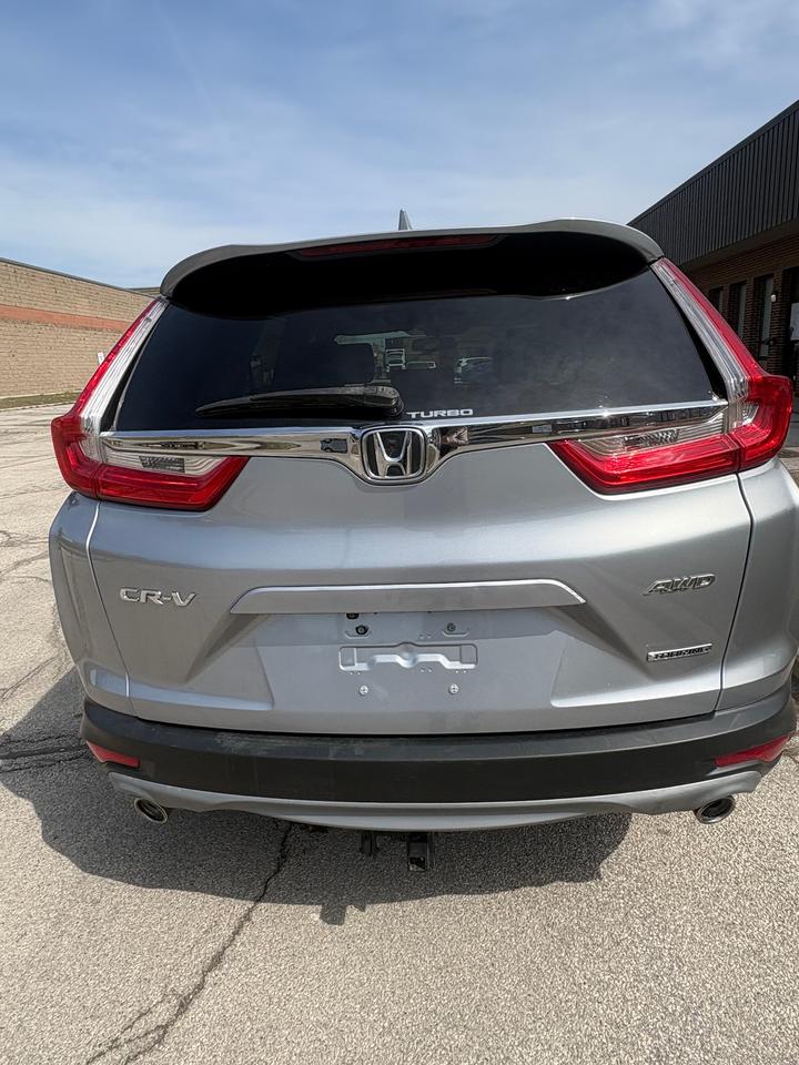 2019 Honda CR-V Touring Photo4