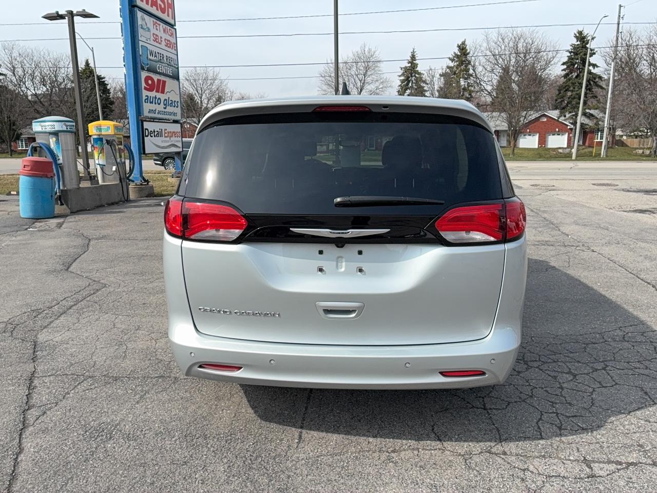 2024 Chrysler Grand Caravan SXT 2WD 7Seater 3.6L6cyl HeatedSeats&SterringWheel Photo