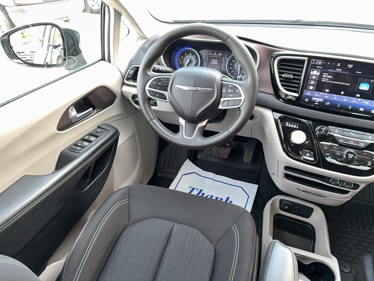 2024 Chrysler Grand Caravan SXT 2WD 7Seater 3.6L6cyl HeatedSeats&SterringWheel Photo