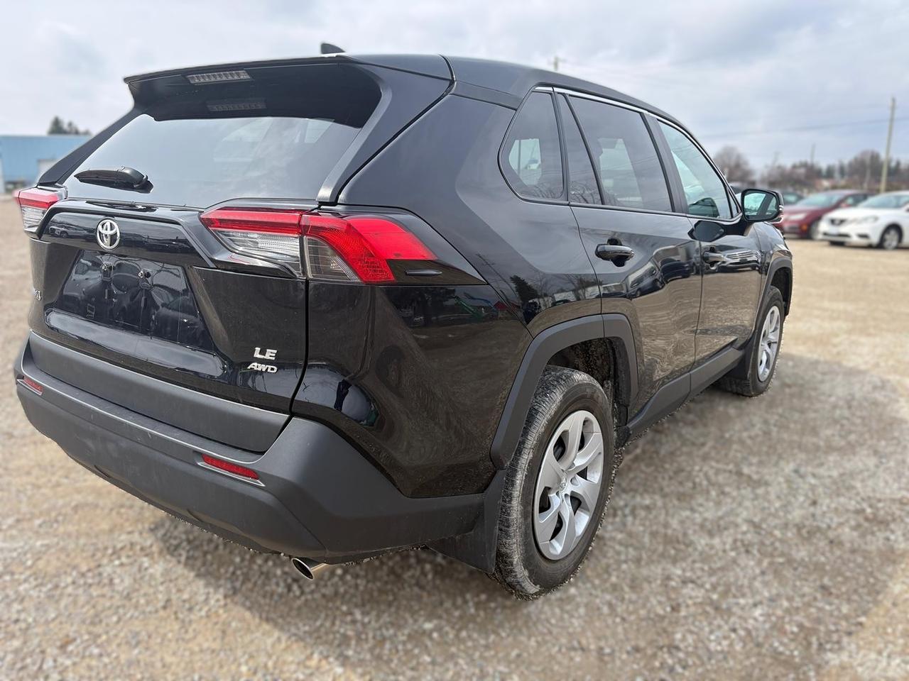 2024 Toyota RAV4 LE Photo