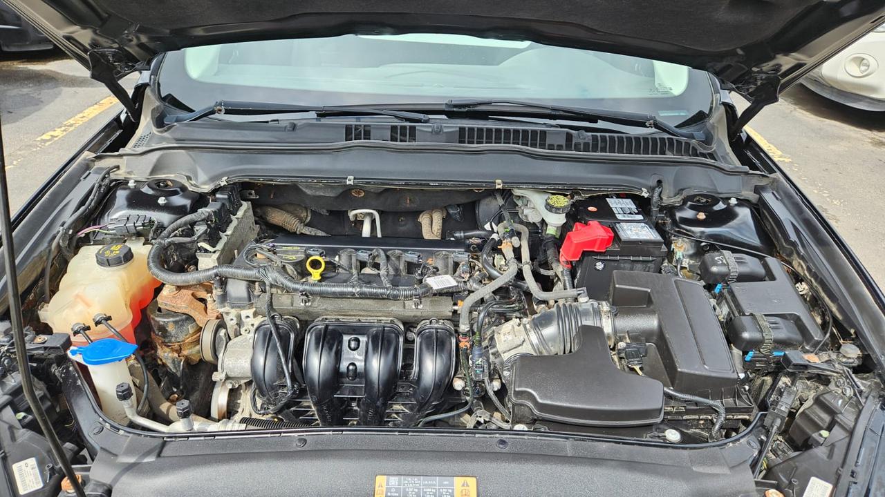 2014 Ford Fusion SE Photo