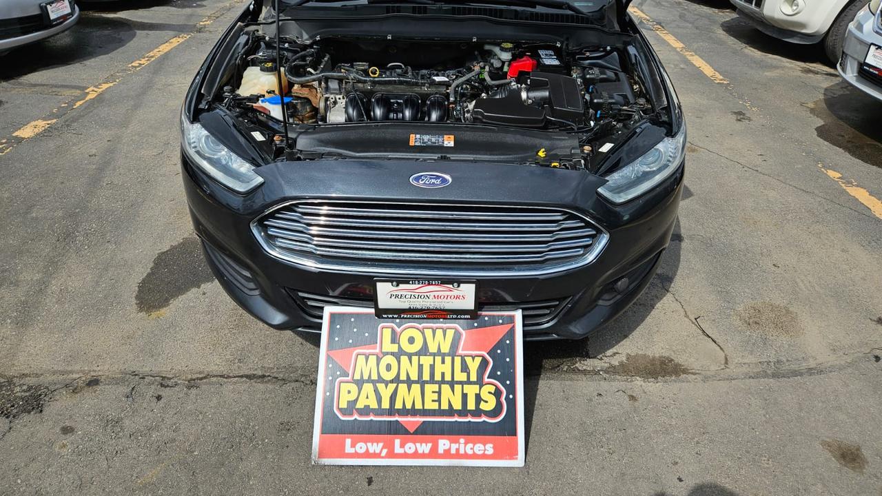 2014 Ford Fusion SE Photo