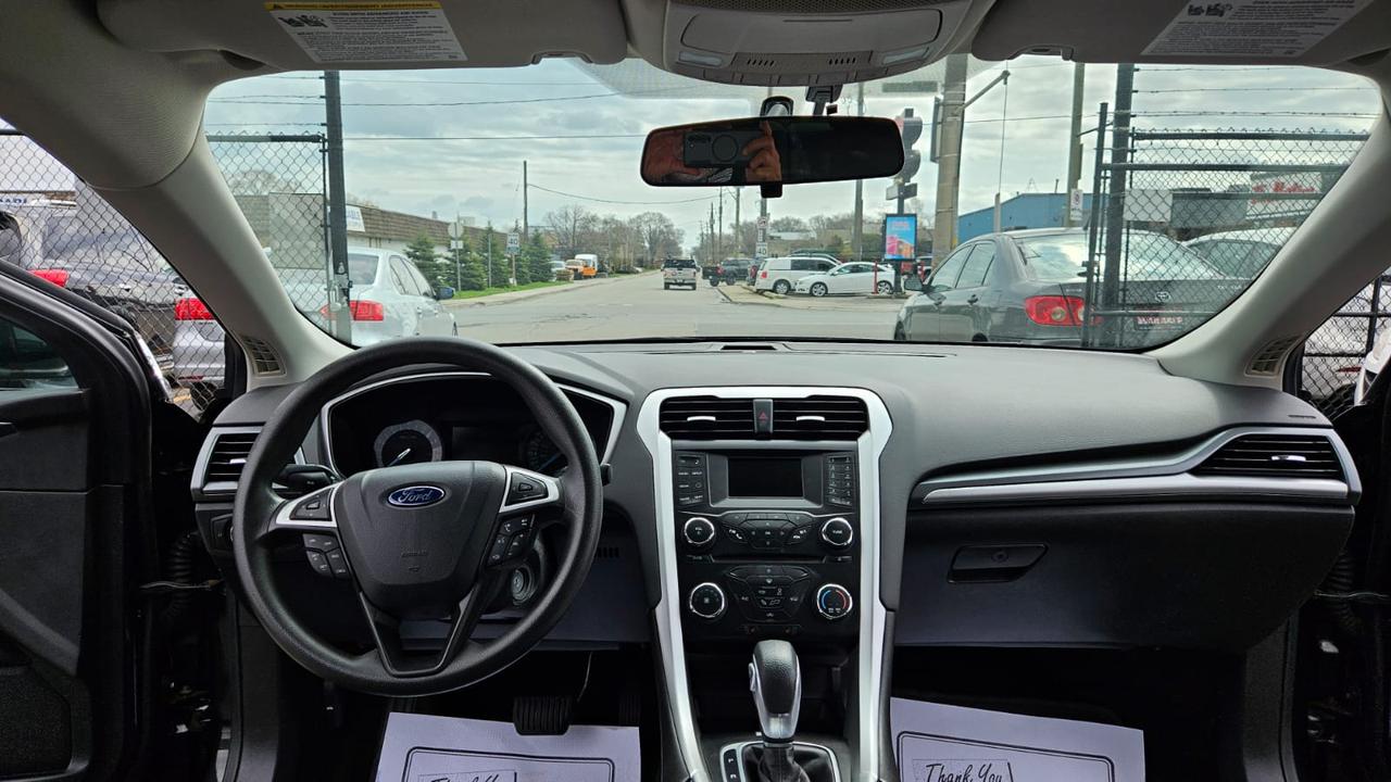 2014 Ford Fusion SE Photo
