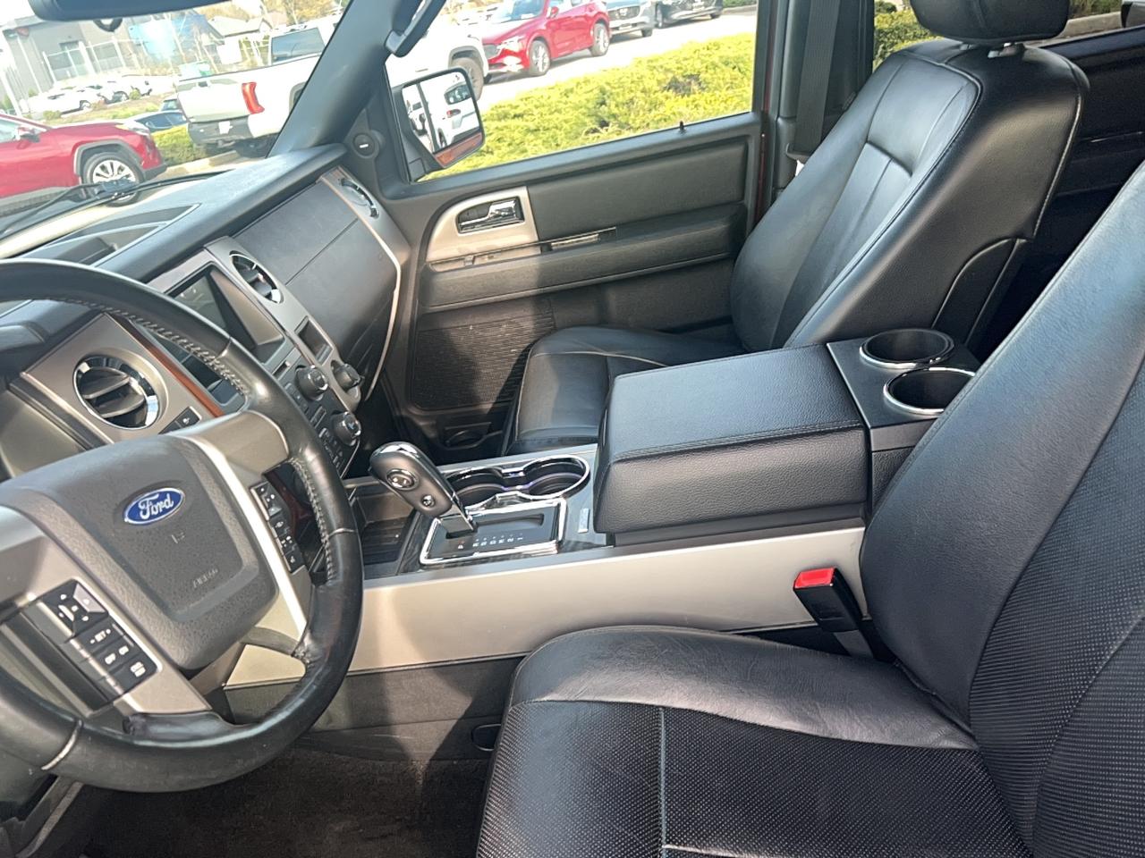 2017 Ford Expedition Limited  - Photo #7