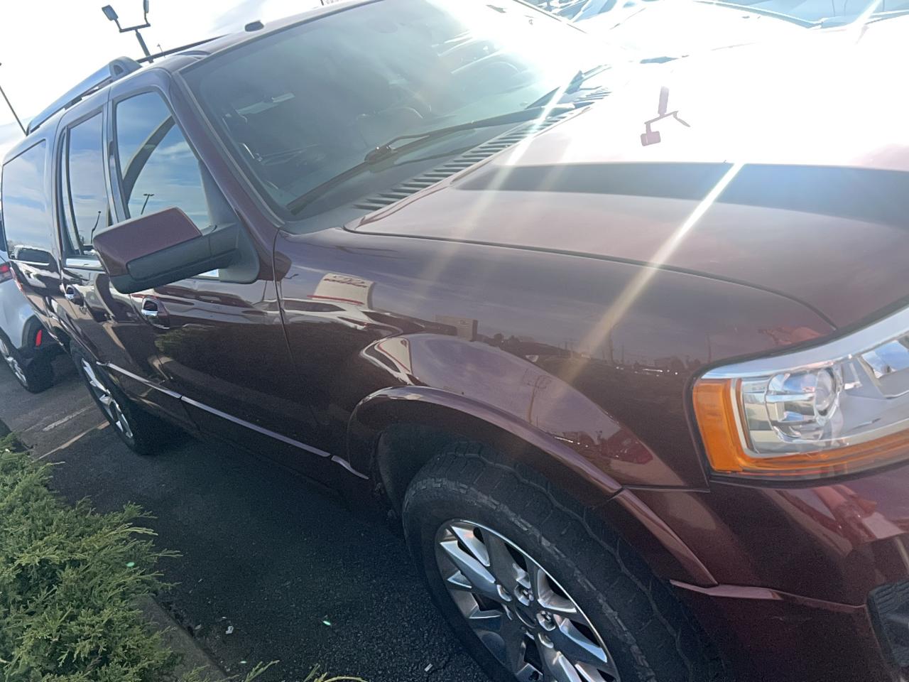 2017 Ford Expedition Limited  - Photo #12