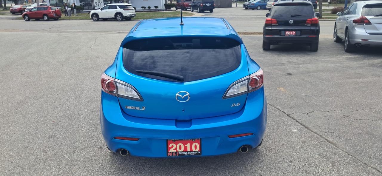 2010 Mazda MAZDA3 GS Photo