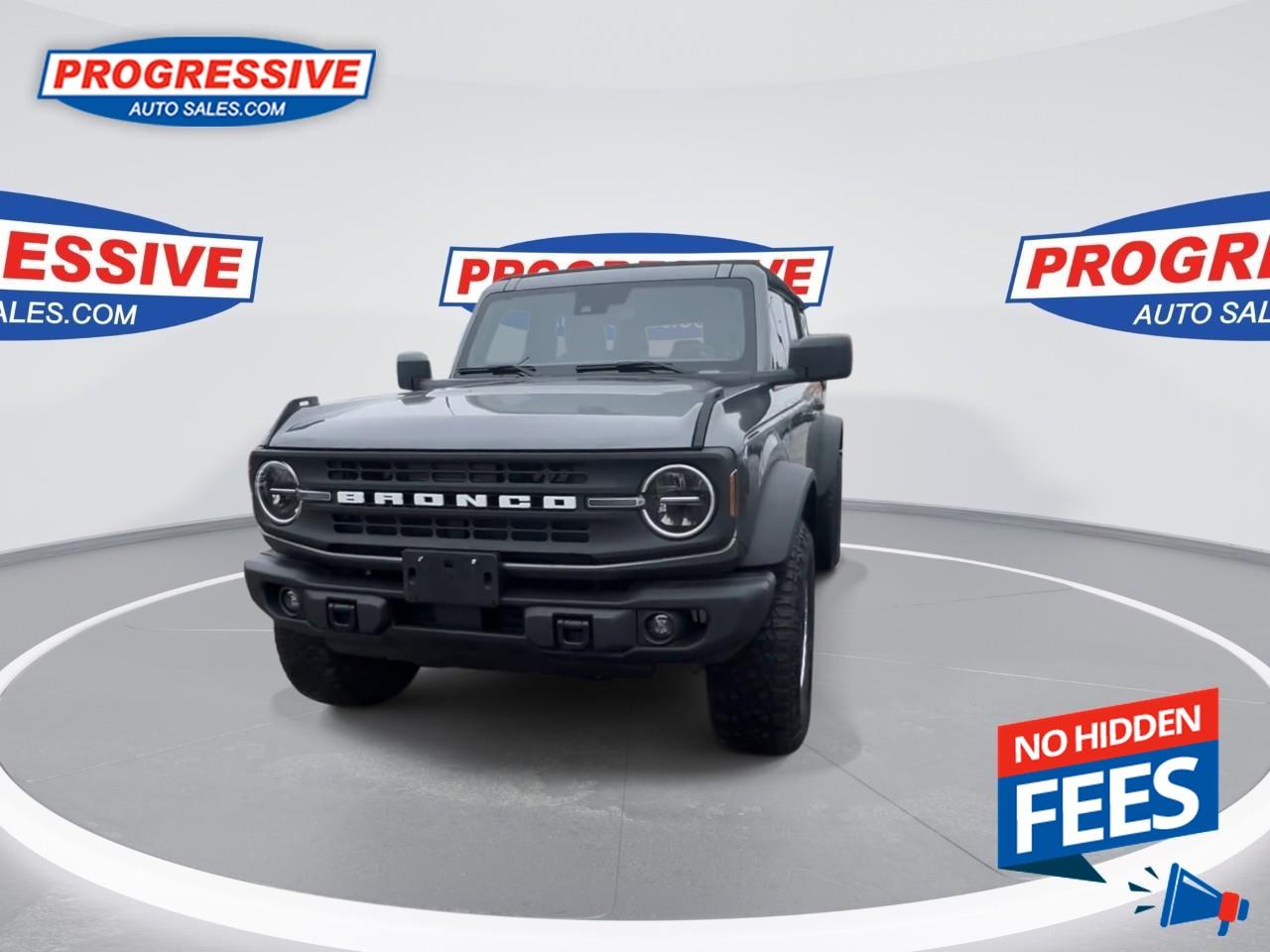 2022 Ford Bronco Black Diamond Photo3