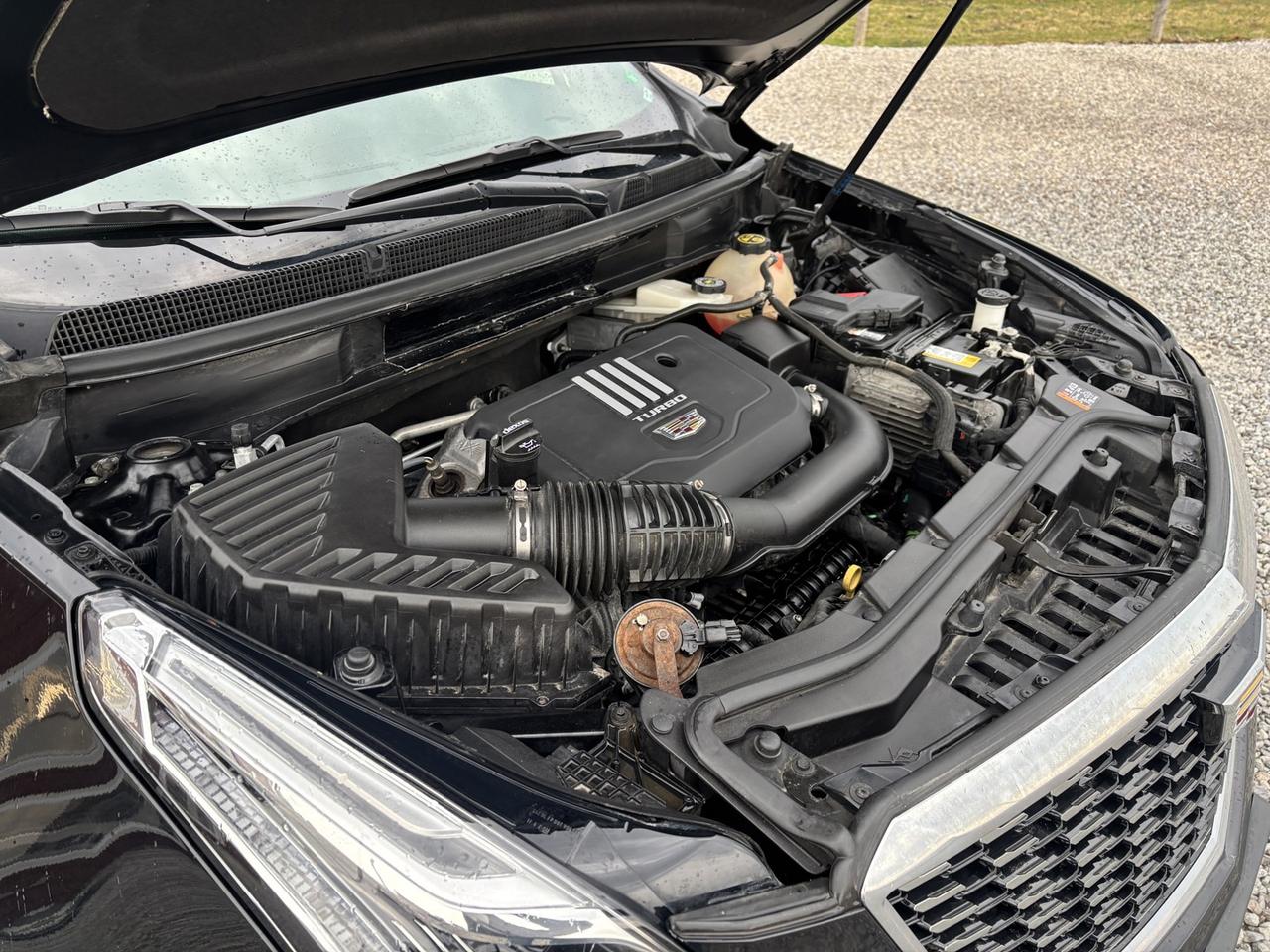 2021 Cadillac XT5 Luxury ~Leather~Heated Seats~2 Keys~Safety included~ Photo