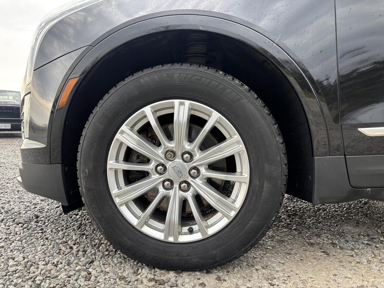 2021 Cadillac XT5 Luxury ~Leather~Heated Seats~2 Keys~Safety included~ Photo