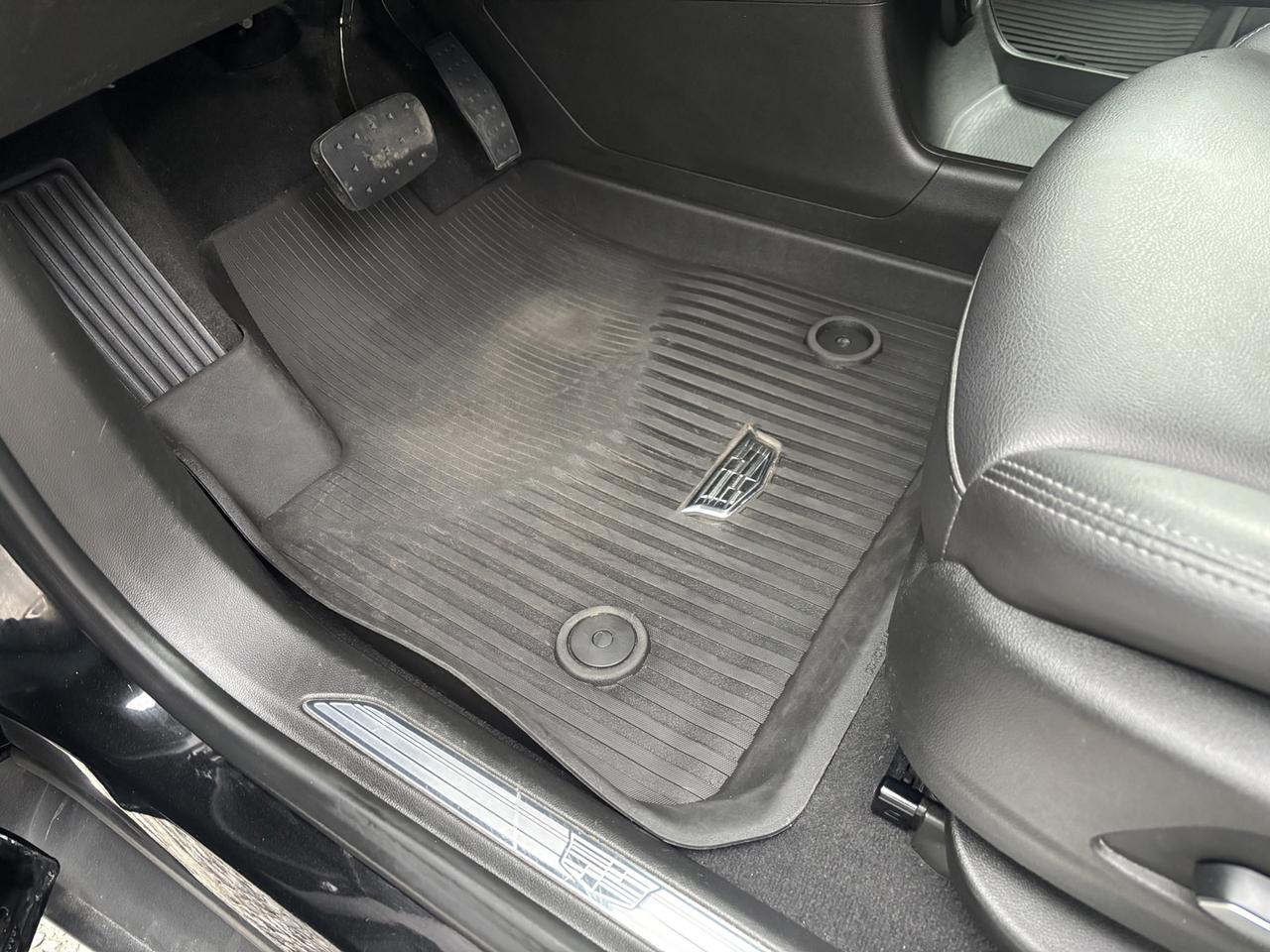 2021 Cadillac XT5 Luxury ~Leather~Heated Seats~2 Keys~Safety included~ Photo