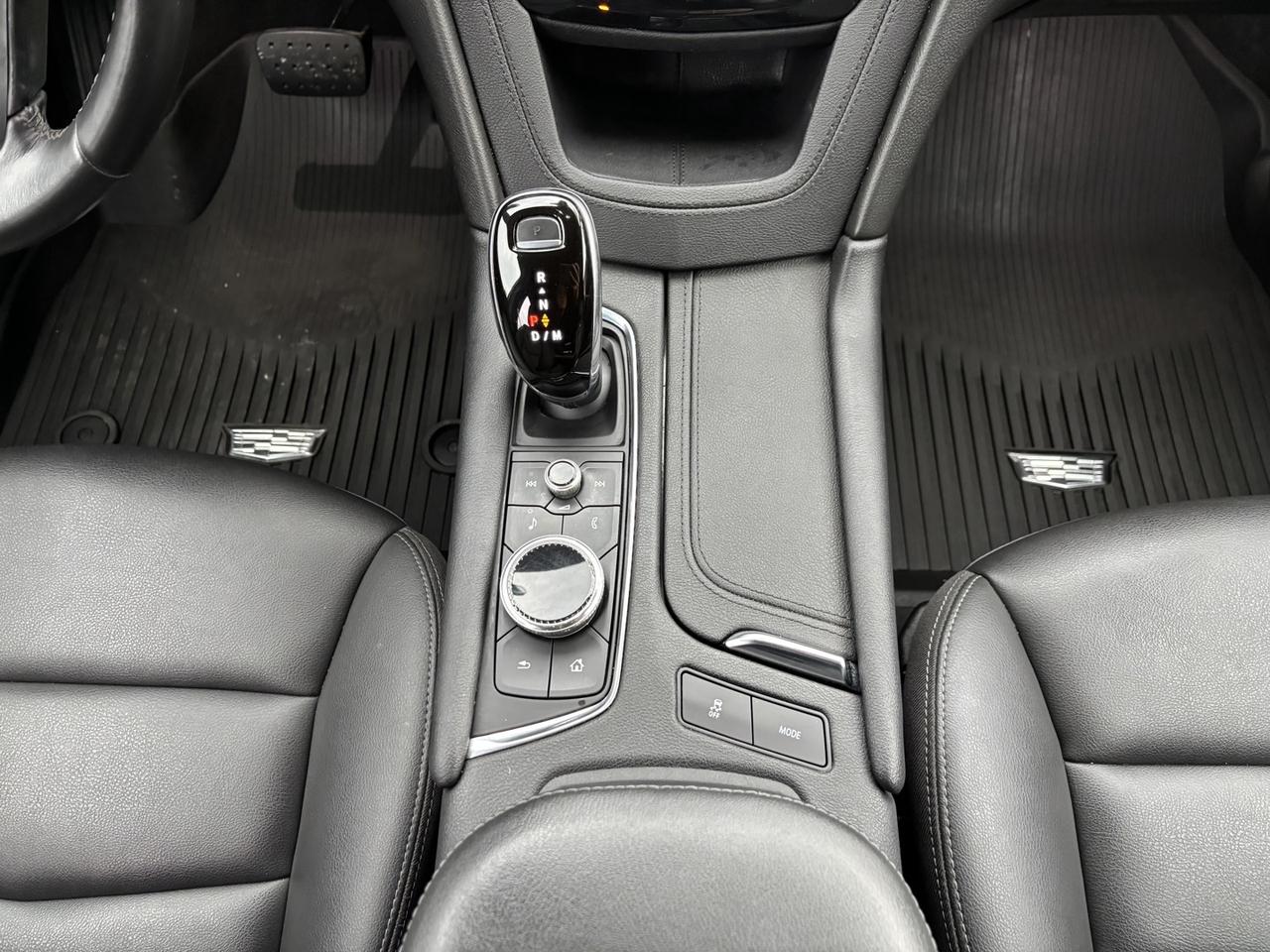 2021 Cadillac XT5 Luxury ~Leather~Heated Seats~2 Keys~Safety included~ Photo