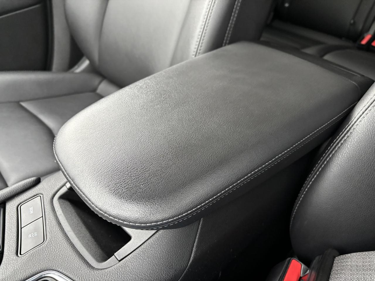 2021 Cadillac XT5 Luxury ~Leather~Heated Seats~2 Keys~Safety included~ Photo