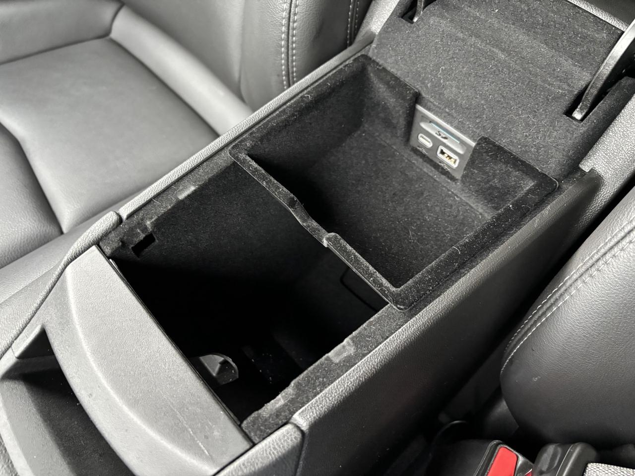 2021 Cadillac XT5 Luxury ~Leather~Heated Seats~2 Keys~Safety included~ Photo