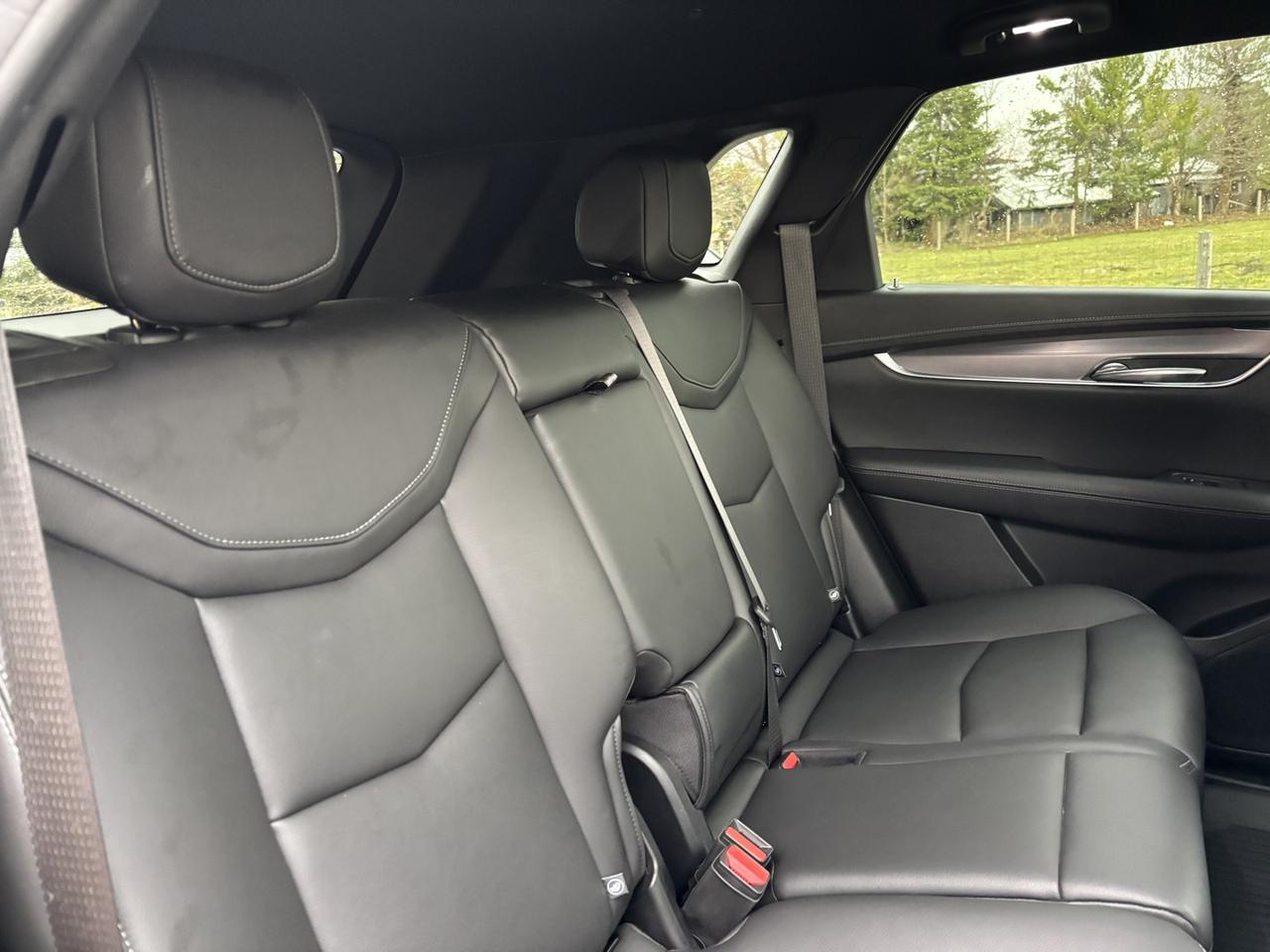 2021 Cadillac XT5 Luxury ~Leather~Heated Seats~2 Keys~Safety included~ Photo