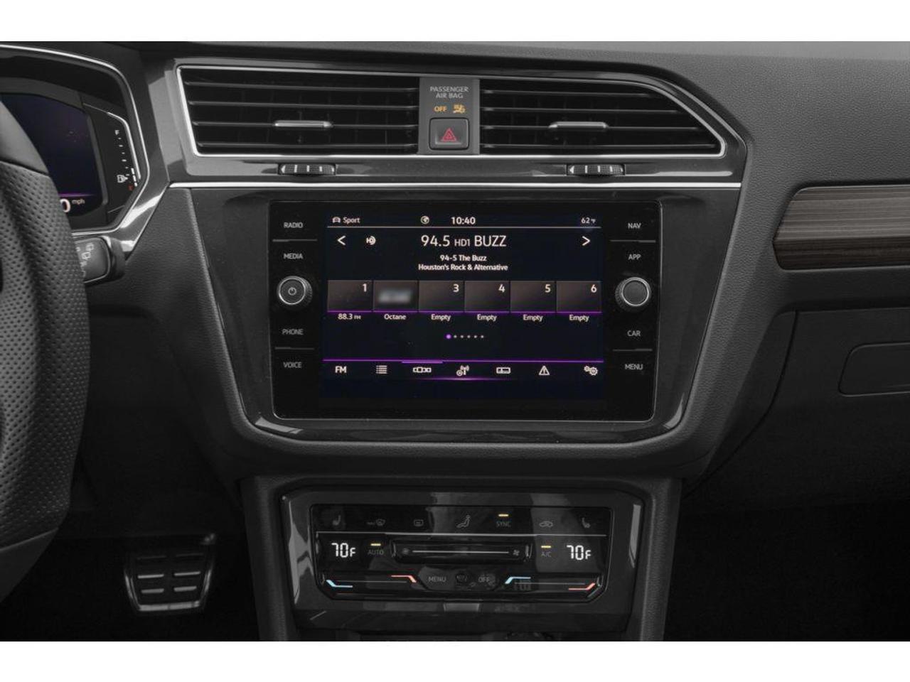 2023 Volkswagen Tiguan HIGHLINE R-LINE 4MOTION Photo