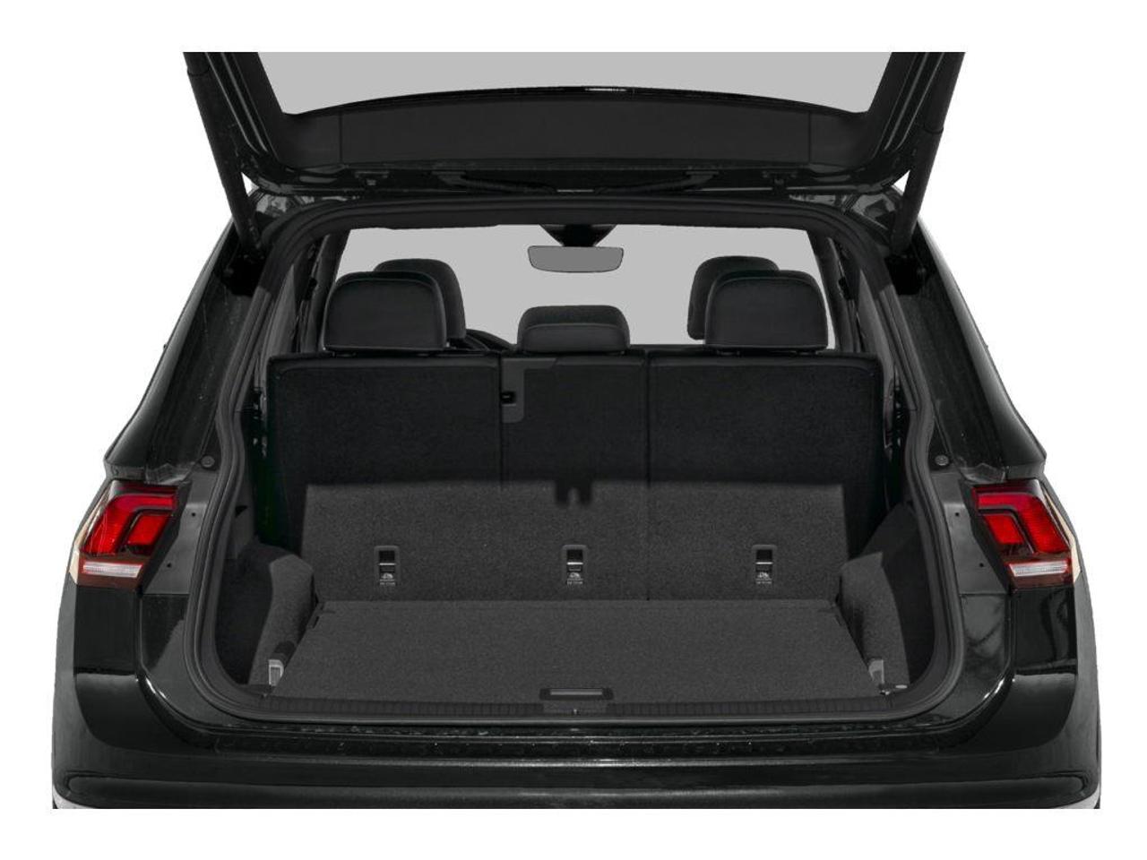 2023 Volkswagen Tiguan HIGHLINE R-LINE 4MOTION Photo