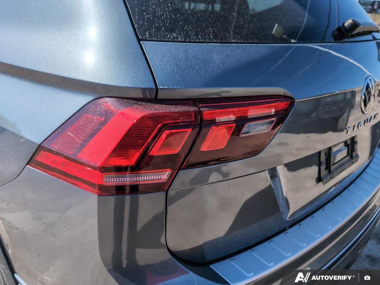 2023 Volkswagen Tiguan HIGHLINE R-LINE 4MOTION Photo