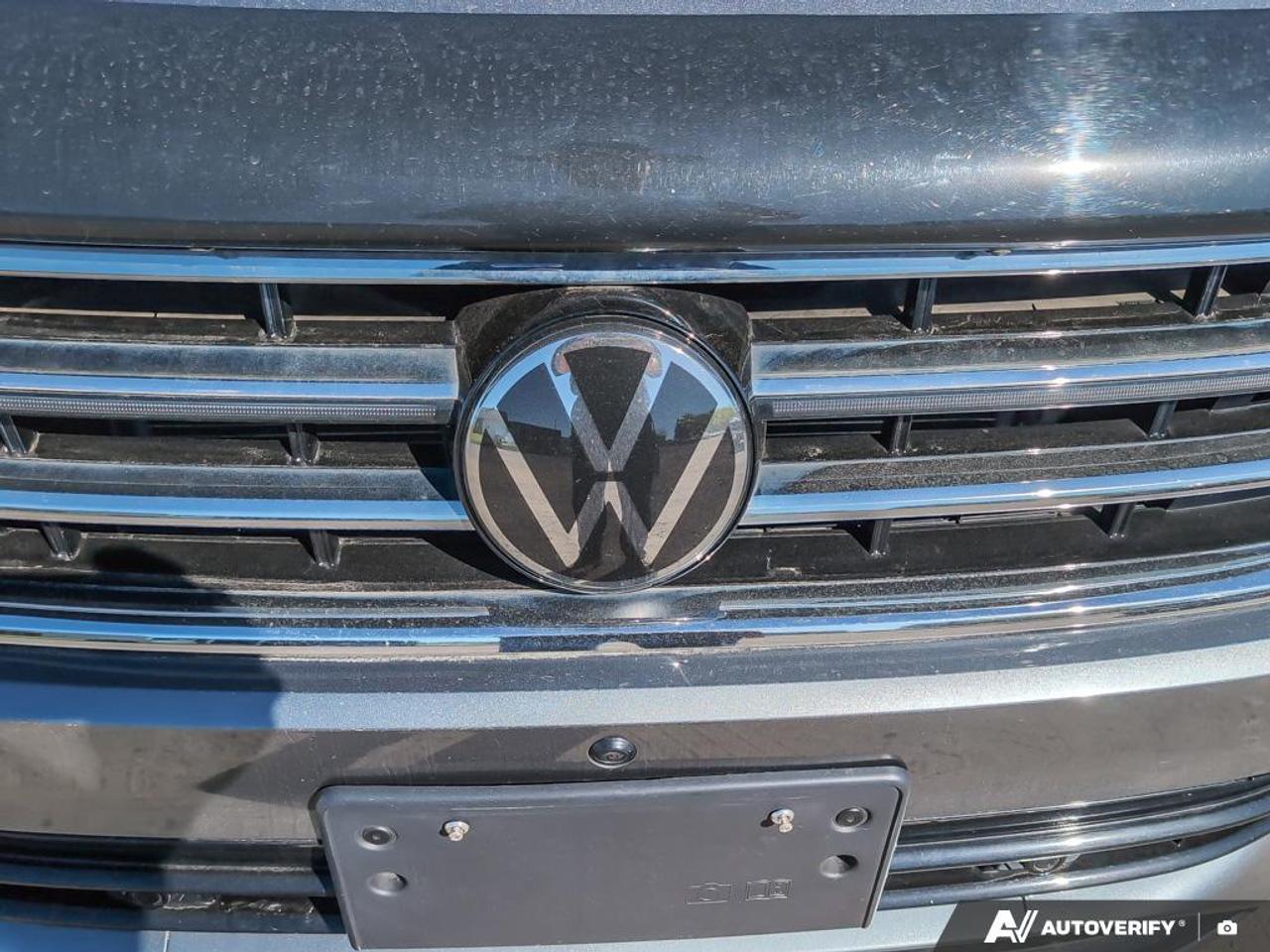 2023 Volkswagen Tiguan HIGHLINE R-LINE 4MOTION Photo