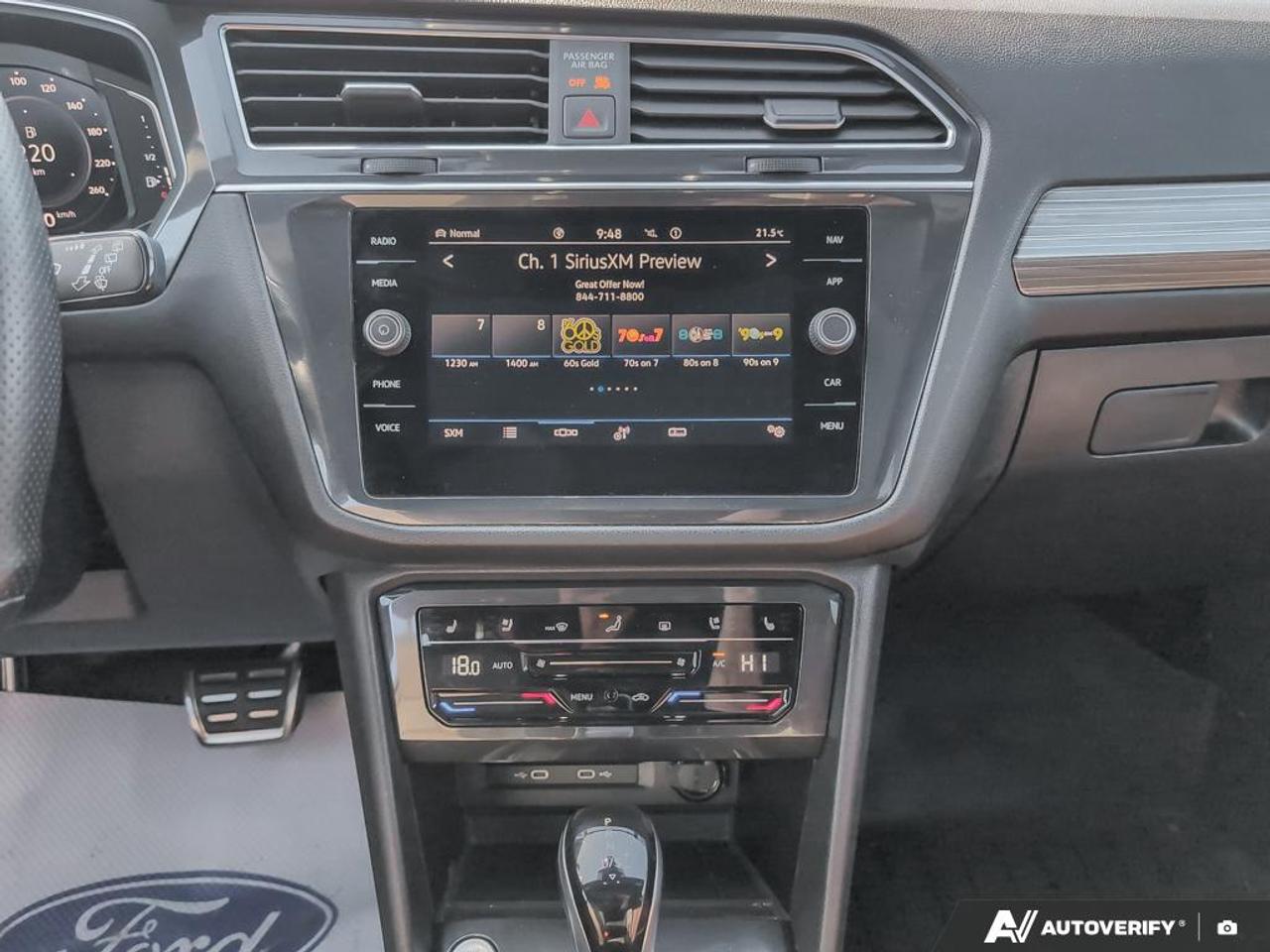2023 Volkswagen Tiguan HIGHLINE R-LINE 4MOTION Photo
