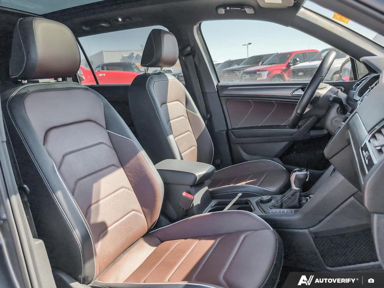 2023 Volkswagen Tiguan HIGHLINE R-LINE 4MOTION Photo