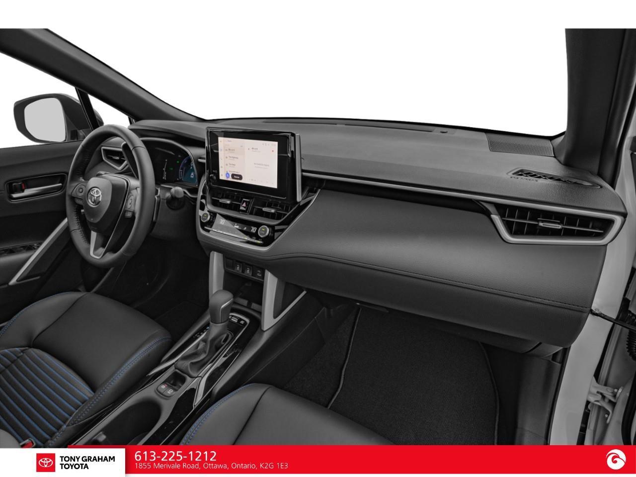 2024 Toyota Corolla Cross Hybrid XSE Photo