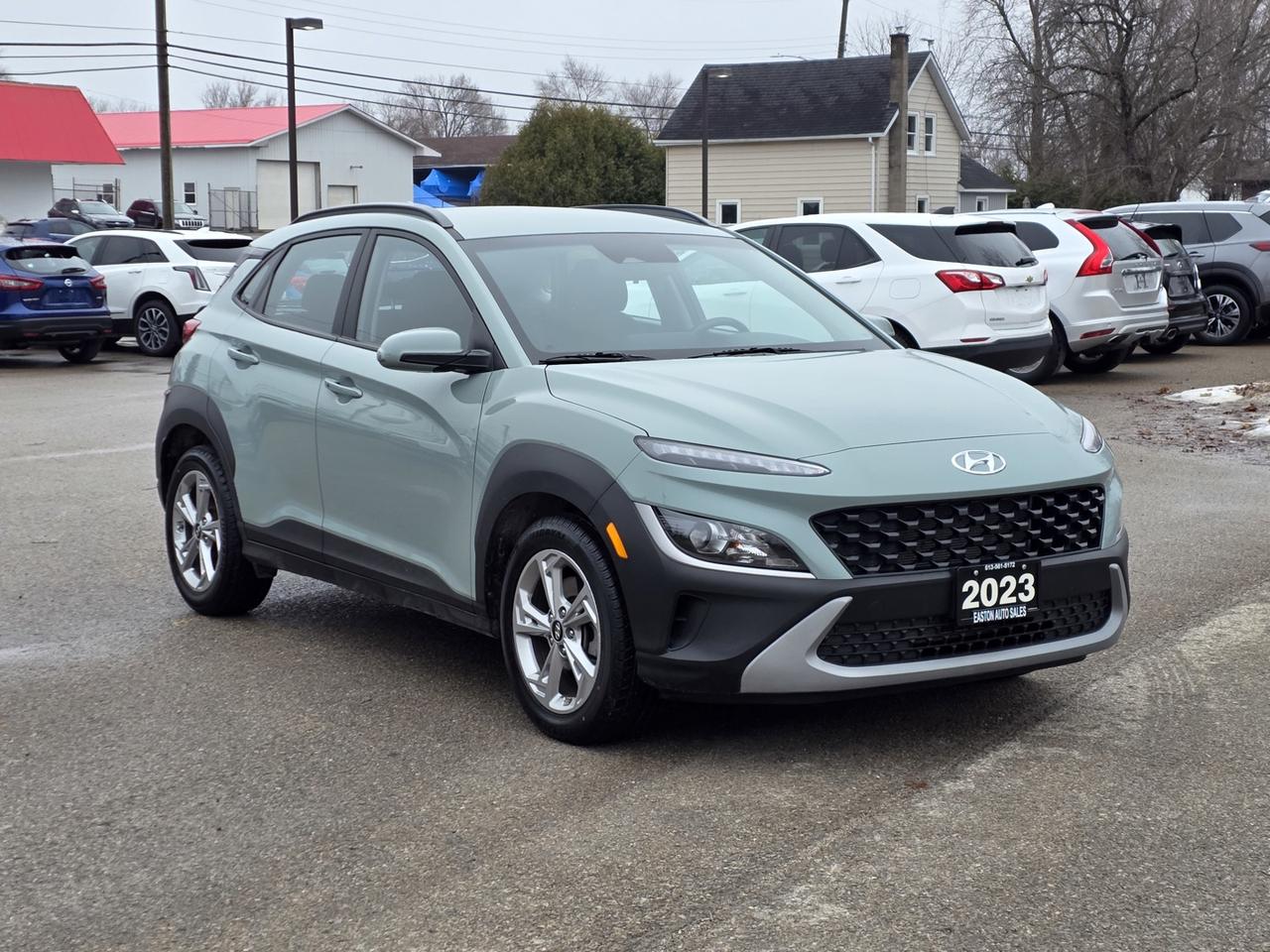 2023 Hyundai KONA Preferred AWD Photo2
