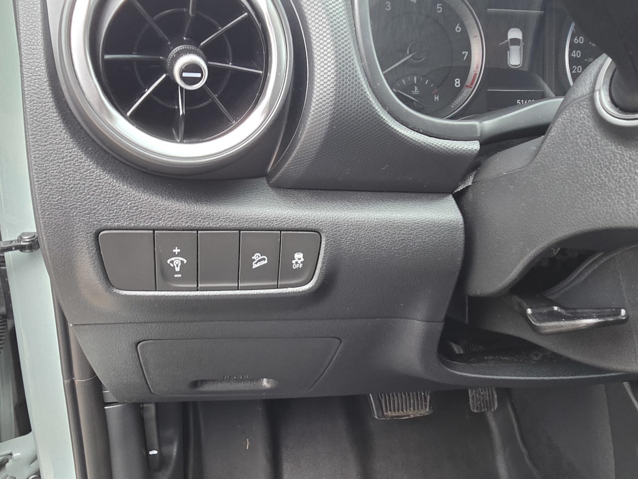 2023 Hyundai KONA Preferred AWD Photo