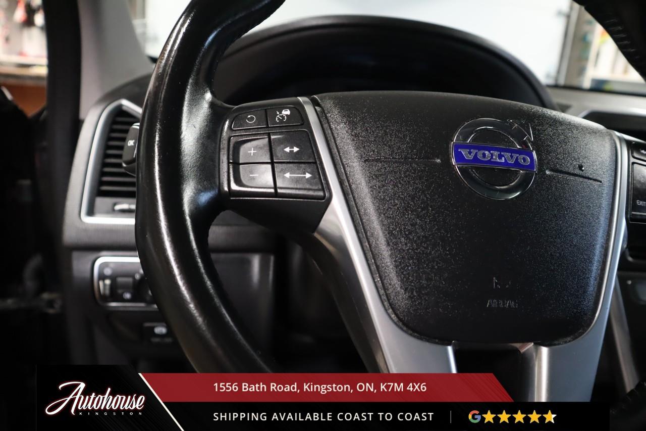 2015 Volvo XC60 T5 Premier Plus LEATHER - PANORAMIC SUNROOF Photo