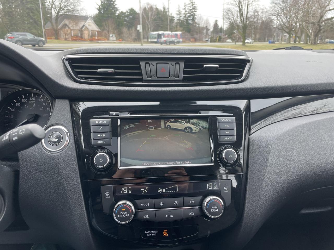 2020 Nissan Qashqai SV *One Owner Photo