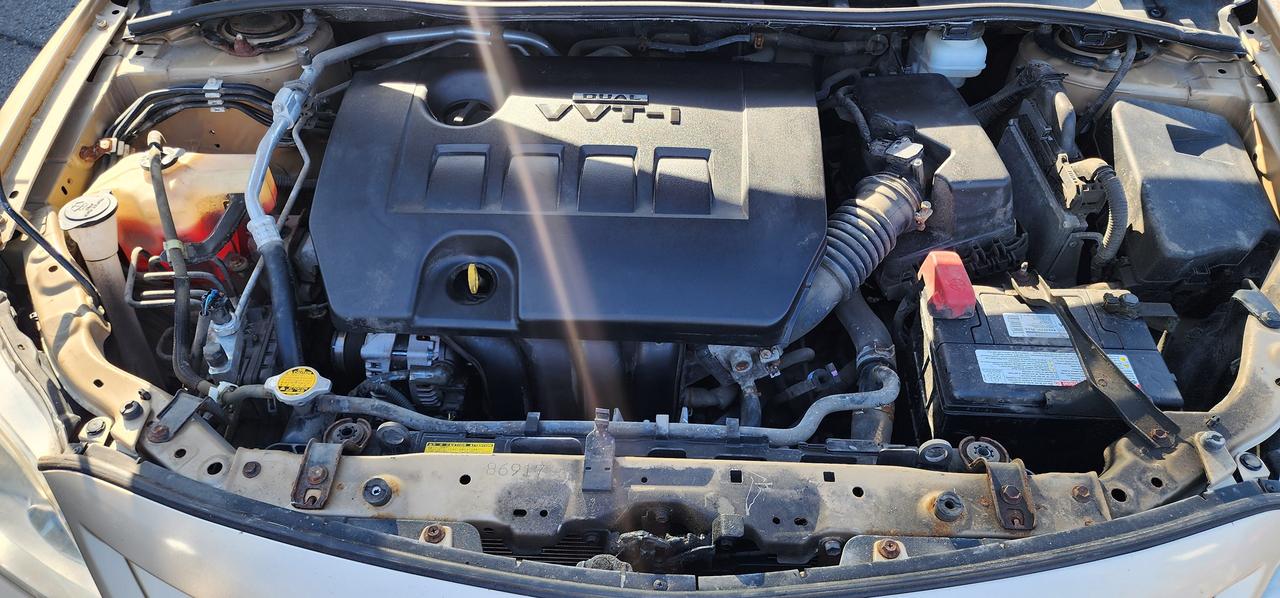 2012 Toyota Corolla CE Photo